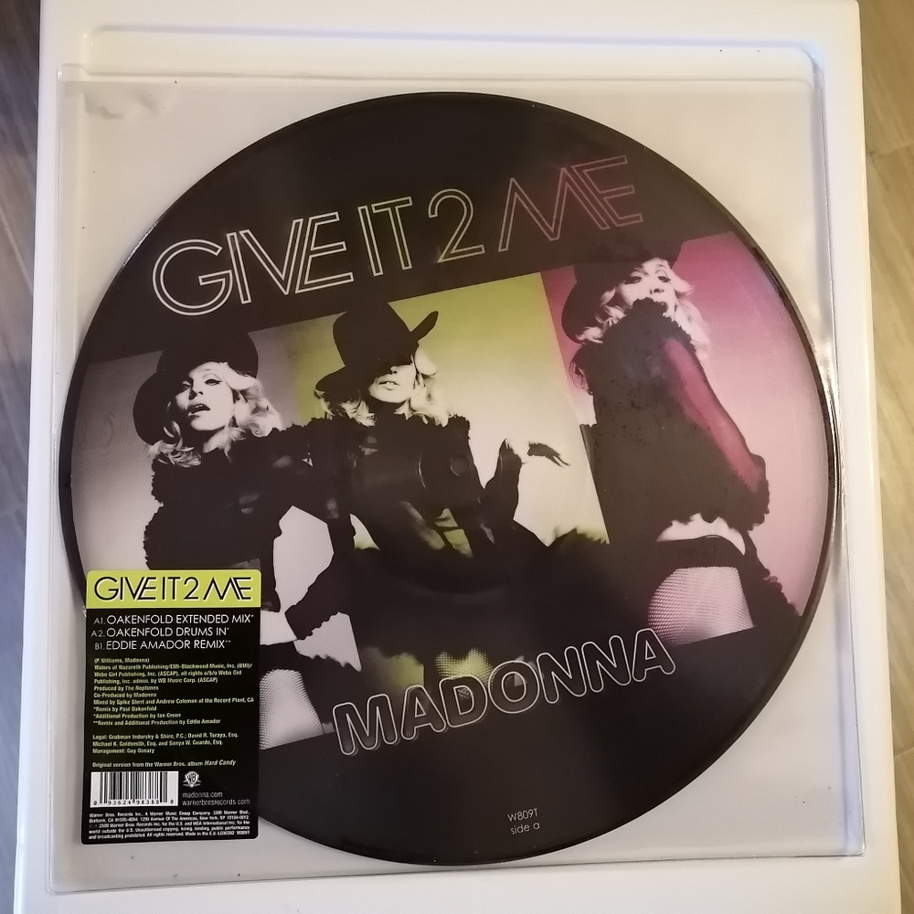 Madonna 'Give It 2 Me' Picture Disc Vinyl * new *